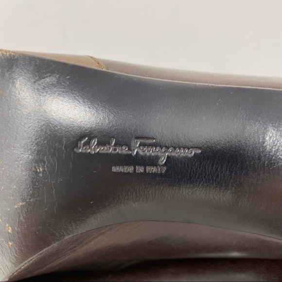 Salvatore Ferragamo Peep Toe Heels Brown 8 - Picture 7 of 10